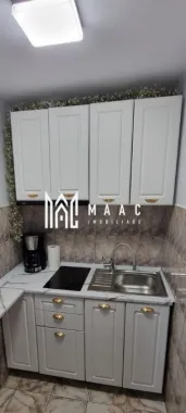 Logo MAAC IMOBILIARE logo