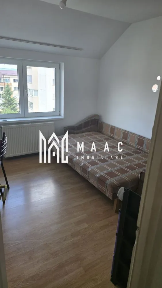 Apartament | 2 camere | 54mp | Valea Aurie - Apartament 2 camere decomandat de închiriat – Valea Aurie, Sibiu

Agenția MAAC Imobiliare vă oferă spre închiriere un apartament cu 2 camere, decomandat, având o suprafață utilă de 54 mp, situat în cartierul Valea Aurie din Sibiu, într-o zonă liniștită și apreciată pentru confortul și accesibilitatea sa.

Locuința este compartimentată eficient și dispune de:

living spațios
dormitor luminos
bucătărie
baie
hol generos

Apartamentul se închiriază mobilat și utilat, fiind dotat cu internet. Poziționarea excelentă oferă acces rapid către punctele de interes ale orașului, mijloace de transport, magazine, școli și zone verzi.

Avantaje:
Suprafață utilă: 54 mp
Compartimentare decomandată
Zonă foarte liniștită
Acces facil către orice zonă a orașului
Internet inclus
Disponibil pentru închiriere pe termen lung

Pentru informații suplimentare și programarea unei vizionări, contactați Agenția MAAC Imobiliare mentionand codul CP3139727.