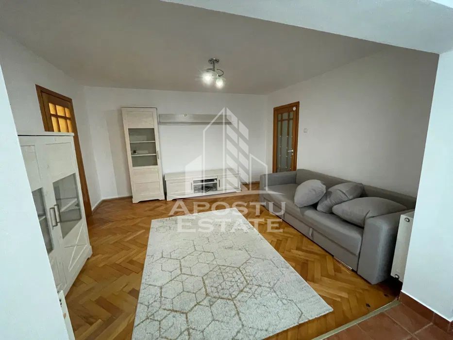 Apartament cu 2 camere, de inchiriat, zona Dambovita, Centrala proprie
