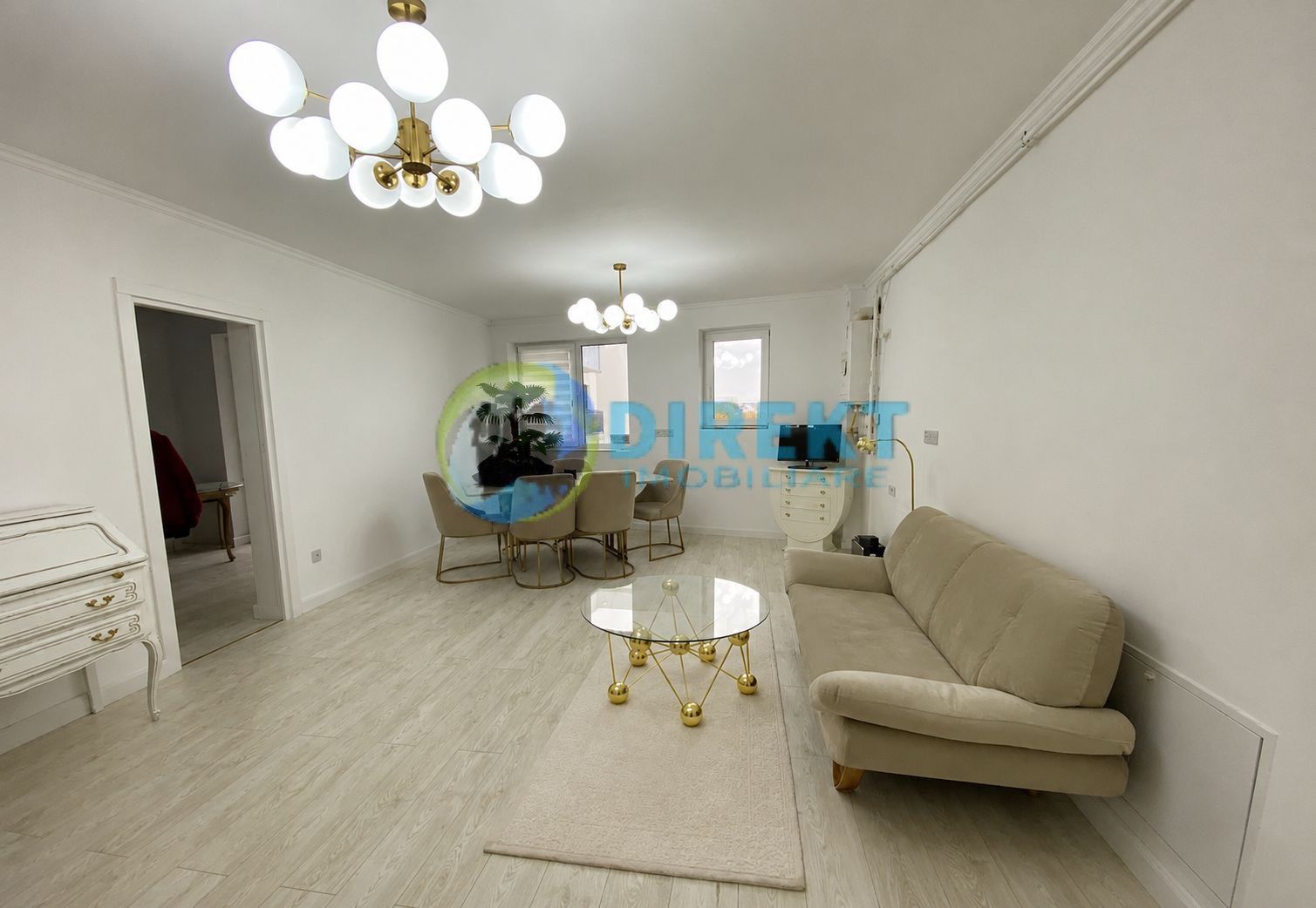 Apartament 4 camere , etaj 1 , strada Aurel Vlaicu !