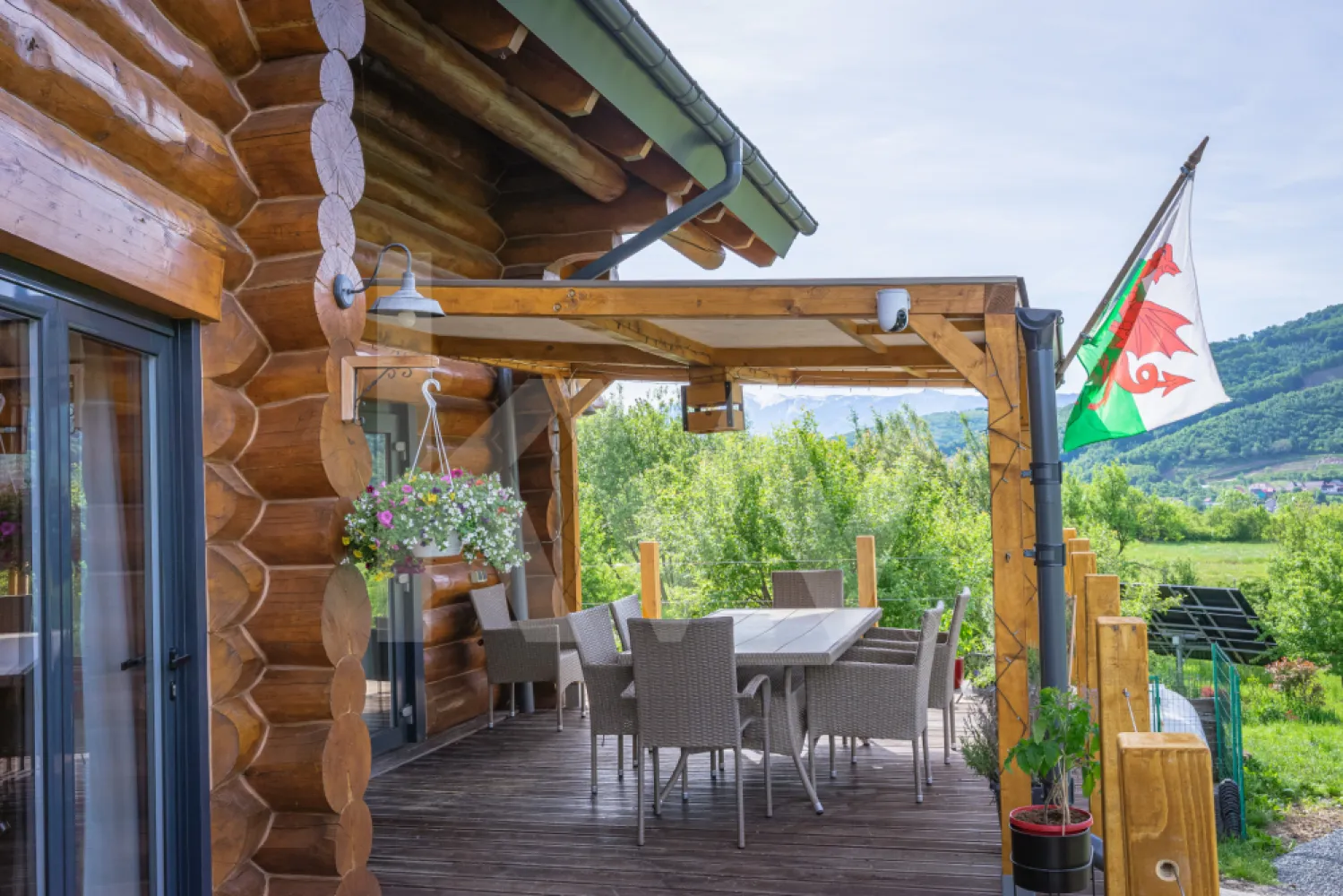 Stil de viață de vânzare – liniște, natură și confort premium