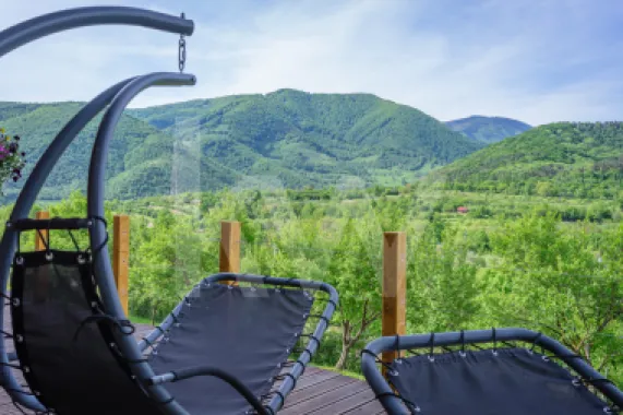 Stil de viață de vânzare – liniște, natură și confort premium
