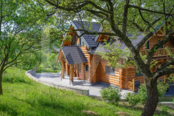 Stil de viață de vânzare – liniște, natură și confort premium