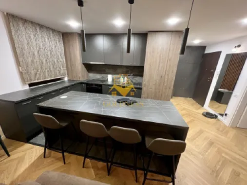 2 camere, lux, parcare,Ac, cartierul Europa complex Luminia, bloc nou