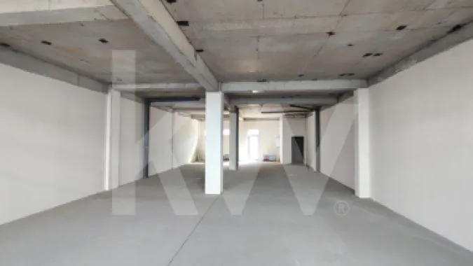 Spațiu comercial de închiriat – zonă Balanța
