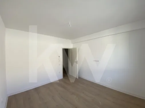 Casa 4 camere de inchiriat zona Arhitectilor 75mp teren cu acces auto