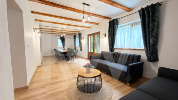 Vila de poveste din Valea Avrigului de vanzare