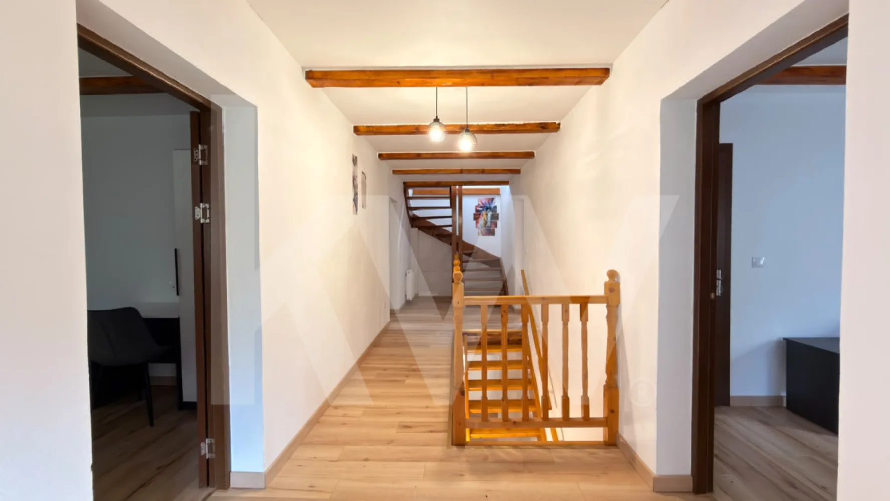 Vila de poveste din Valea Avrigului de vanzare