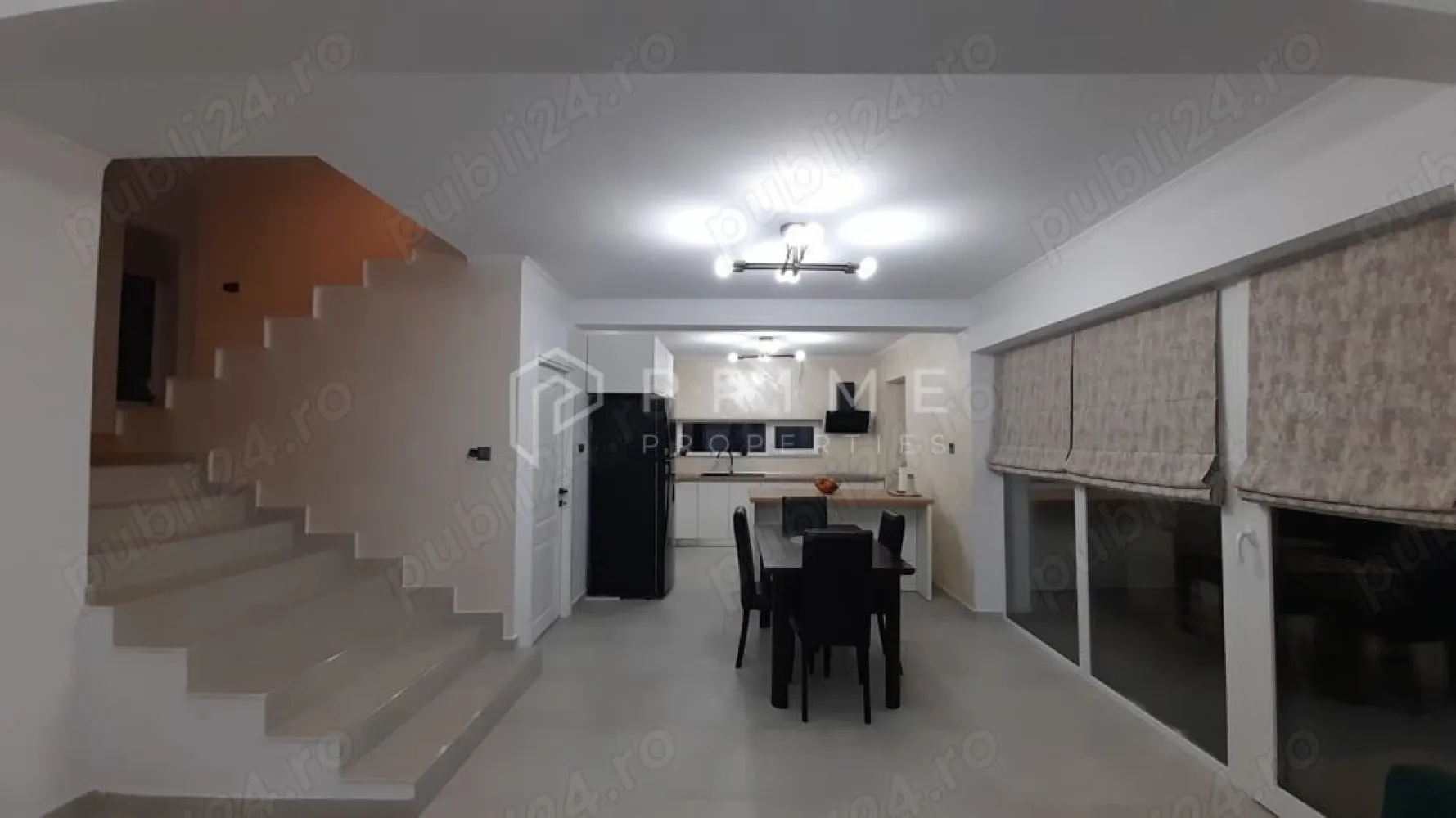Casă individuală modernă | Livezeni | 120 mp utili | Mobilată Utilată - Există un tip de casă pe care nu trebuie să ți-o imaginezi — poți să intri direct în ea, în realitate
Aceasta este una dintre ele.
Situată în ansamblul rezidențial Livezeni, printre alte case individuale, într-o zonă fără zgomot și trafic, proprietatea combină arhitectura modernă cu un nivel de finisare și dotare care elimină orice investiție suplimentară la preluare.
Ce oferă concret:

✔ Parter fluid și luminos: bucătărie open-space cu loc de servit + living spațios — ambele cu ieșire directă pe terasă, spre grădina cu gazon
✔ Etaj dedicat odihnei: 3 dormitoare, dressing, baie — 2 dormitoare cu balcon propriu
✔ Încălzire în pardoseală la parter și la etaj (centrală Romstal) — deci fără calorifere, pentru un confort sporit
✔ Electrocasnice profesionale, plită pe inducție — bucătărie gata de folosit
✔ Teren 470 mp amenajat: terasă, gazon, pavaj, parcare
✔ Utilități complete: gaz, apă, canalizare, curent, CATV, internet
✔ Stradă pavată, cartier de case individuale — liniște reală

Construcție 2021, finalizare 2023. Mobilată și utilată complet.

Promisiunea Prime Properties:
Vă oferim siguranță, transparență și servicii impecabile pe tot parcursul drumului către casa ideală. Dacă această proprietate nu corespunde nevoilor dumneavoastră, lăsați-ne să găsim alternativa potrivită stilului dumneavoastră de viață.
Pentru informații suplimentare și programarea unei vizionări, vă rugăm să ne contactați.
