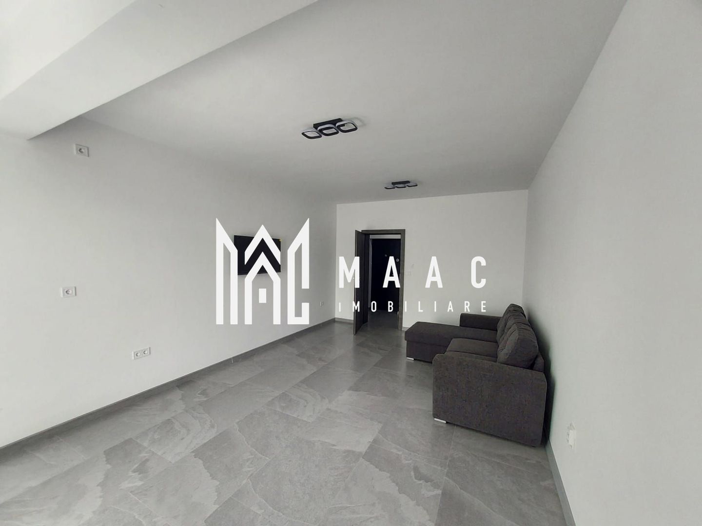 Apartament 2 camere decomandat | Șelimbăr | 66 mp, grădină, parcare
