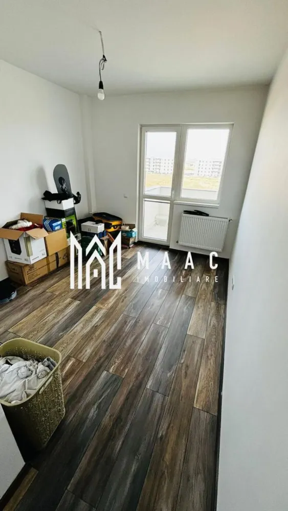 Apartament 3 camere 2 bai 2 balcoane Loc de parcare