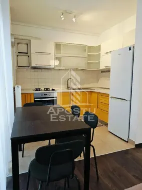 Apartament cu 2 camere, de inchiriat, Calea Aradului, Parcare
