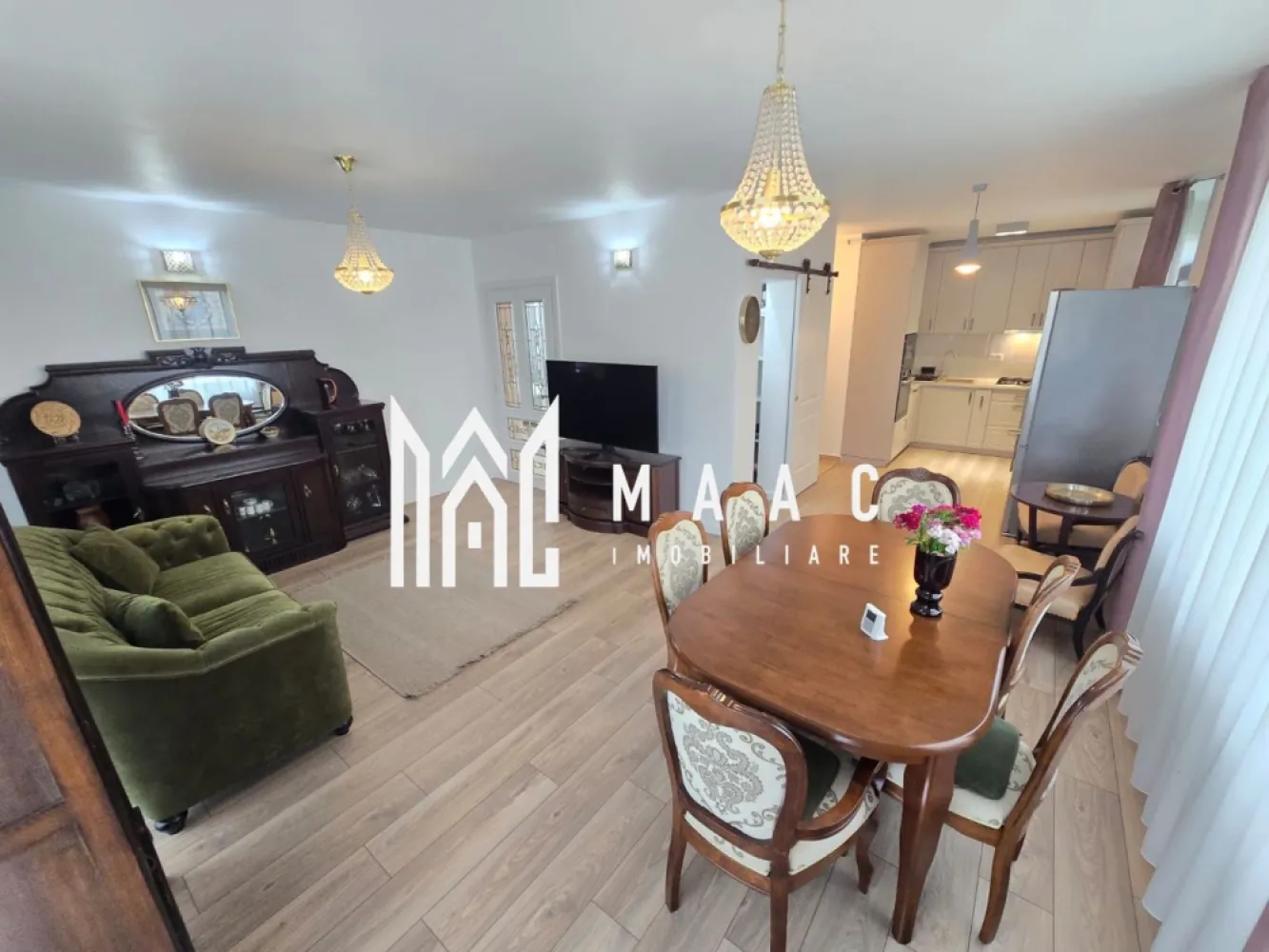 Apartament superb 3 camere 2 bai 2 balcoane Selimbar Lidl - Vă propunem spre vânzare un apartament modern și elegant amenajat, situat în Șelimbăr, zona Lidl situat la parter foarte bine compartimentat.

Locuința beneficiază de o suprafață utilă generoasă de 83 mp, compartimentată eficient pentru a oferi confort și funcționalitate unei familii moderne.

Apartamentul dispune de 3 camere decomandate, 2 băi, 2 balcoane și o cămară practică pentru depozitare, fiind vândut complet mobilat și utilat, exact ca în fotografii. 

Compartimentare:

Living spațios și luminos cu iesire pe balcon
Bucătărie complet mobilată și utilată si iesire pe balcon
2 dormitoare confortabile
2 băi
2 balcoane
Cămară
Hol generos

Dotări și beneficii:
✔ Încălzire în pardoseală pentru un confort termic superior
✔ Jaluzele electrice la toate ferestrele
✔ Compartimentare decomandată
✔ Complet mobilat și utilat
✔ Două băi
✔ Două balcoane
✔ Cămară pentru depozitare suplimentară
✔ Loc de parcare inclus în preț
✔ Apartament Ready to Move – disponibil pentru mutare imediată
✔ Zonă apreciată si linistita ,aproape de magazine, școli, grădinițe și mijloace de transport

Datorită finisajelor moderne, spațiului generos și dotărilor premium, această proprietate reprezintă alegerea ideală atât pentru locuire, cât și pentru investiție.