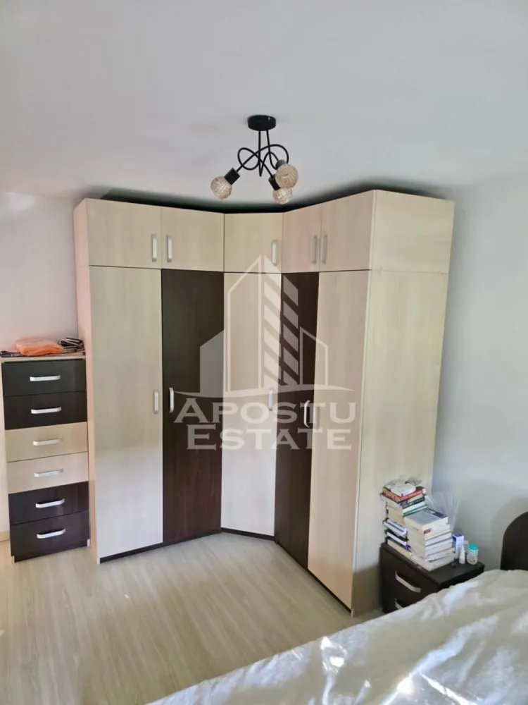 Apartament 3 camere de vanzare, zona Circumvalatiunii, Timisoara