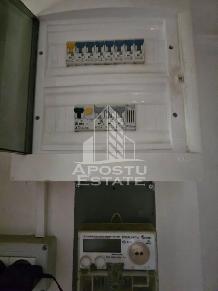 Apartament 3 camere de vanzare, zona Circumvalatiunii, Timisoara