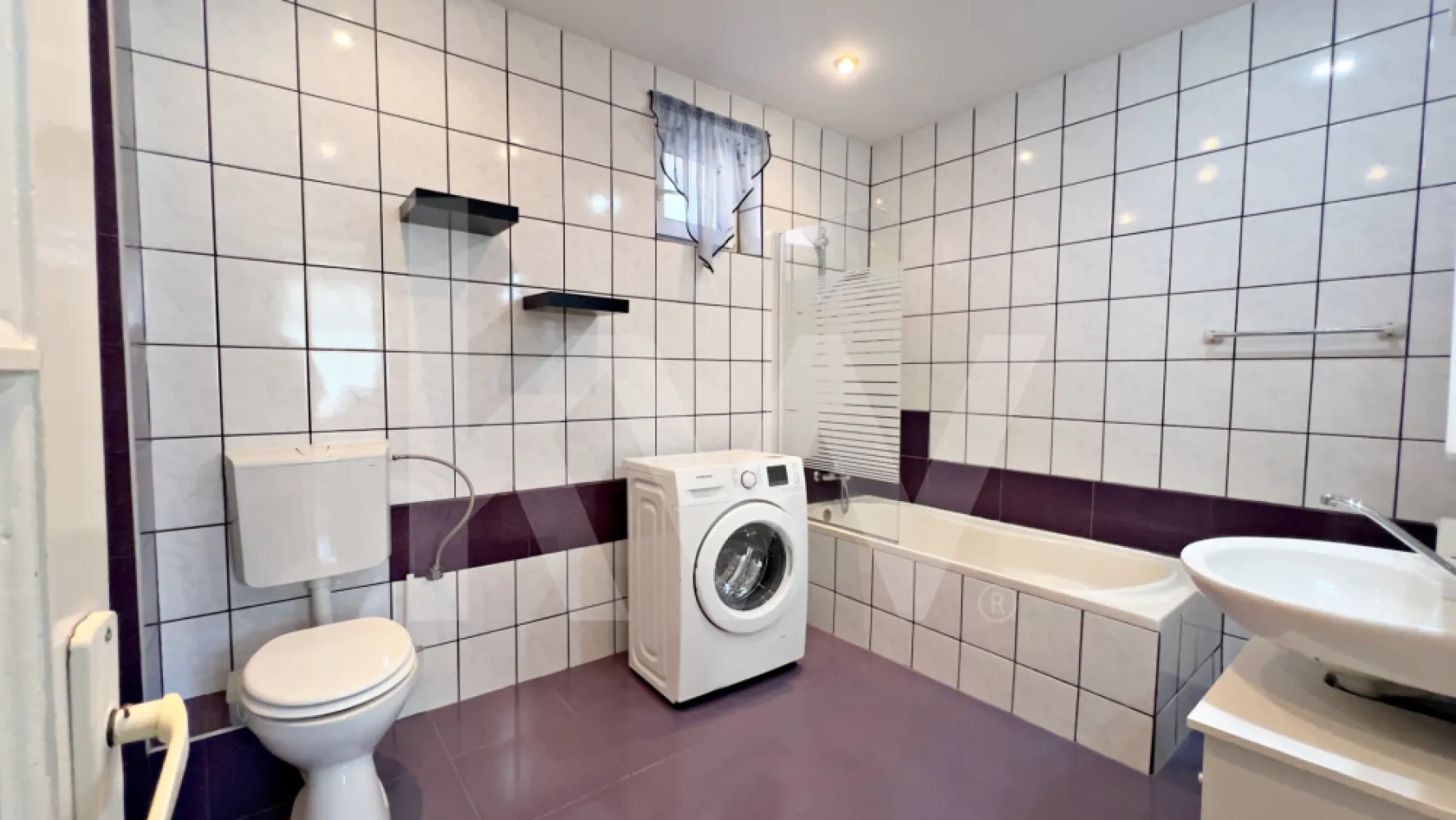 Casă 6 camere D+P+M-217 mp utili, 515 mp curte, Zona Cartier Kogalniceanu
