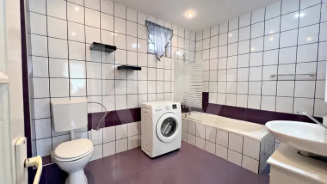 Casă 6 camere D+P+M-217 mp utili, 515 mp curte, Zona Cartier Kogalniceanu