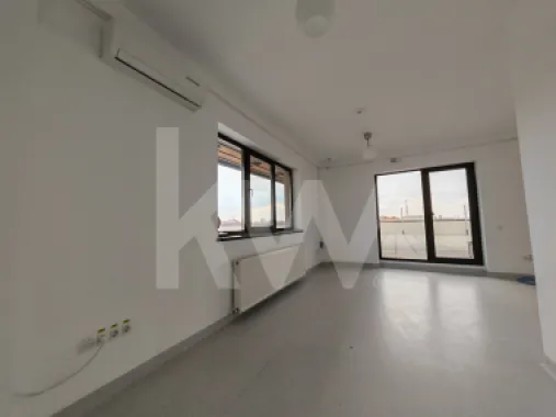 Spațiu de birouri luminos și modular – perfect pentru echipa ta!