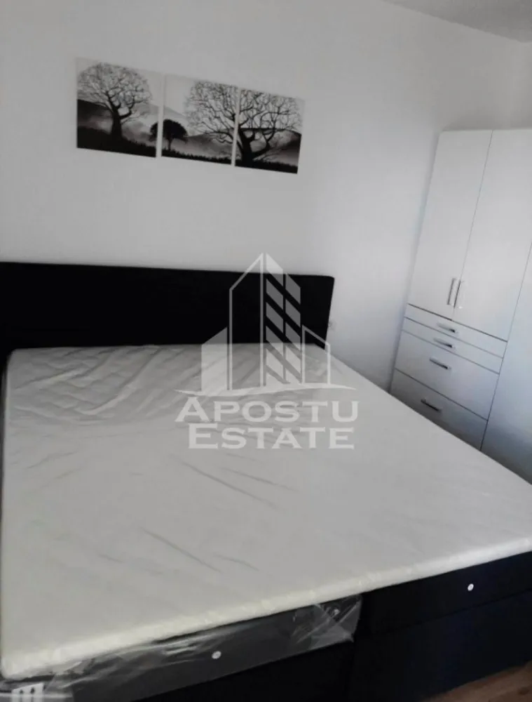 Apartament 3 camere bloc nou Aradului