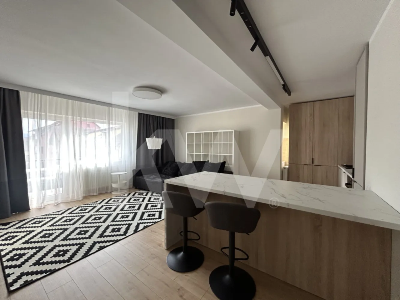 Apartament 2 camere, disponibil imediat, zona Ștrand
