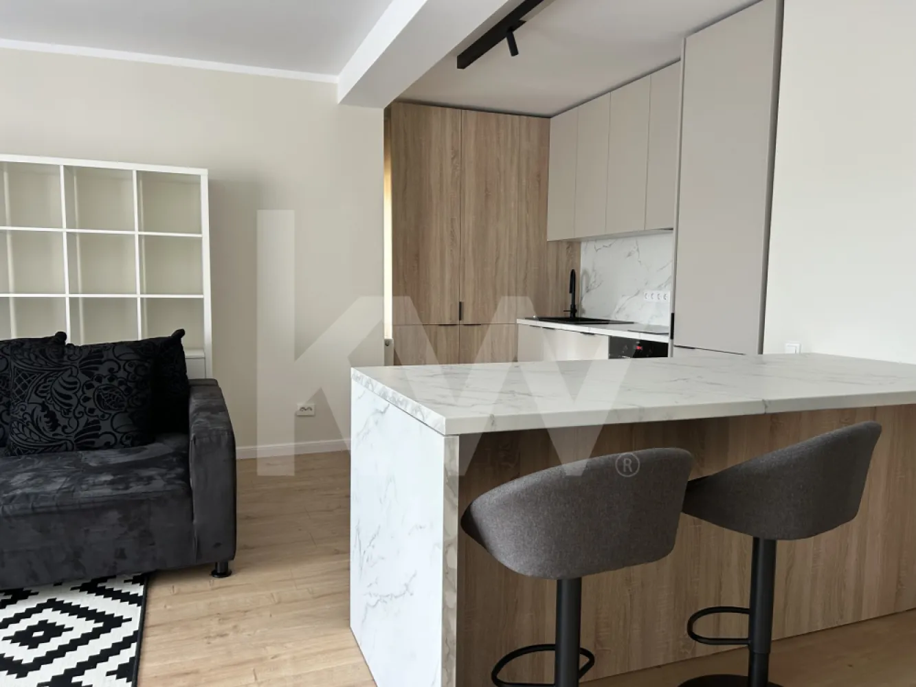 Apartament 2 camere, disponibil imediat, zona Ștrand