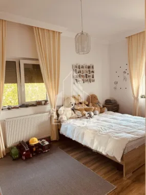 Jumatate de duplex cu 3 camere de inchiriat, Dumbravita