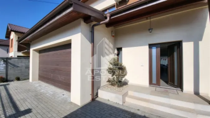 Casa individuala cu 4 camere,2 garaje,Dumbravita