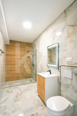 Apartament nou deosebit, prima închiriere – Stil, confort, soare – Selimbar