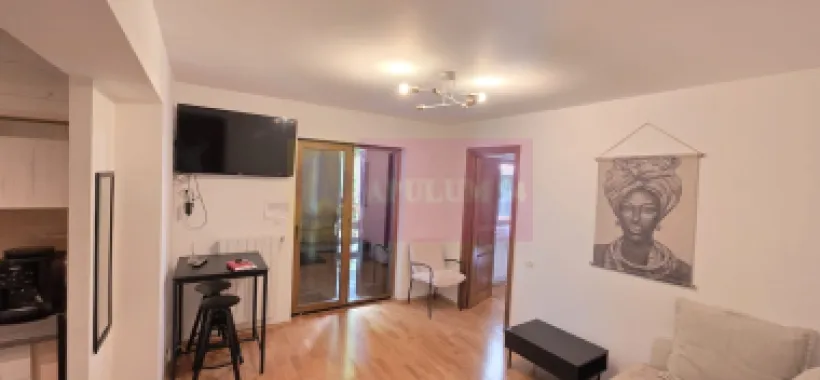 Apartament cu 2 camere de vanzare in Sinaia