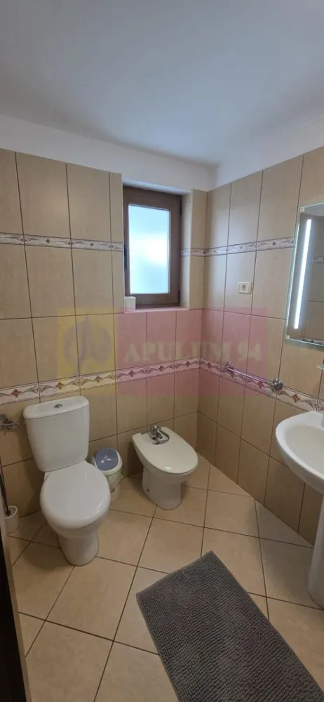 Apartament cu 2 camere de vanzare in Sinaia
