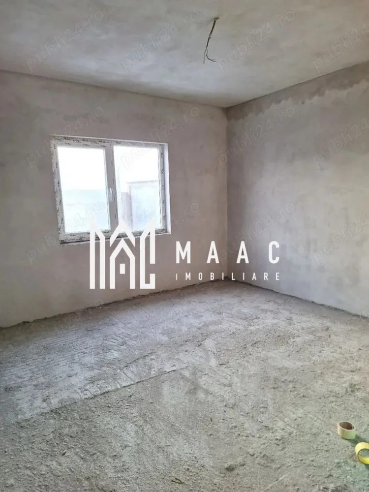 Casa individuala | Teren 328 | 3 camere | Cristian - MAAC Imobiliare vă propune spre vânzare o casă individuală cu 3 camere, situată în localitatea Cristian. Imobilul este dispuns pe un singur nivel, este intabulat și oferă un confort optim pentru o familie sau pentru cei care își doresc o locuință practică și bine compartimentată. Compartimentare: living cu bucătărie open-space 2 dormitoare baie hol 2 terase pod, ideal pentru depozitare Curtea este amenajată în partea din față a casei, oferind spațiu pentru relaxare sau activități în aer liber. Terenul este în concesiune, iar utilitatea de gaz se află la poartă. Proprietatea reprezintă o alegere potrivită pentru cei care caută liniște, acces facil și o locuință funcțională, într-o zonă apreciată. Pentru mai multe detalii sau pentru programarea unei vizionări, echipa MAAC Imobiliare vă stă la dispoziție. ID: CP2890088. }}