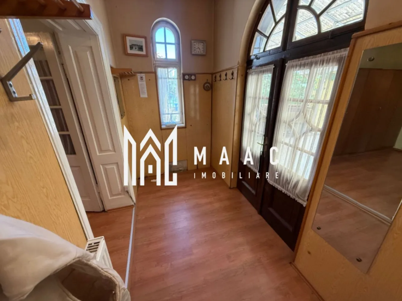 Casă în Curte Comună | 53 Mp | Pivniță Amenajată | Zona Piața Cluj