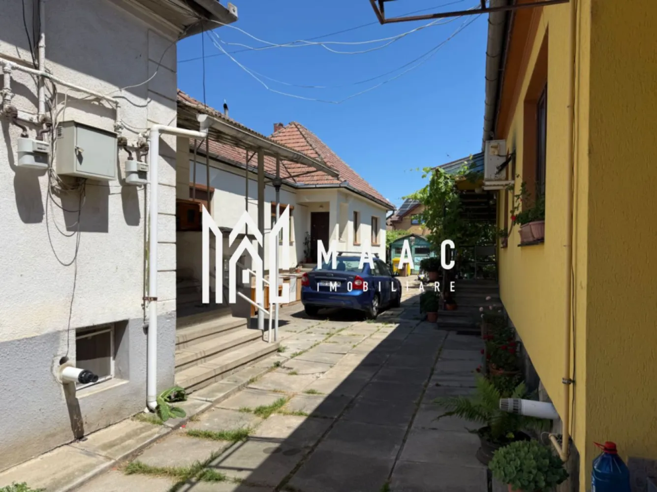 Casă în Curte Comună | 53 Mp | Pivniță Amenajată | Zona Piața Cluj