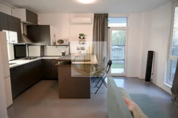 Apartament, zona centrala, 3 cam, 2 bai, parter, Complex Vivalia