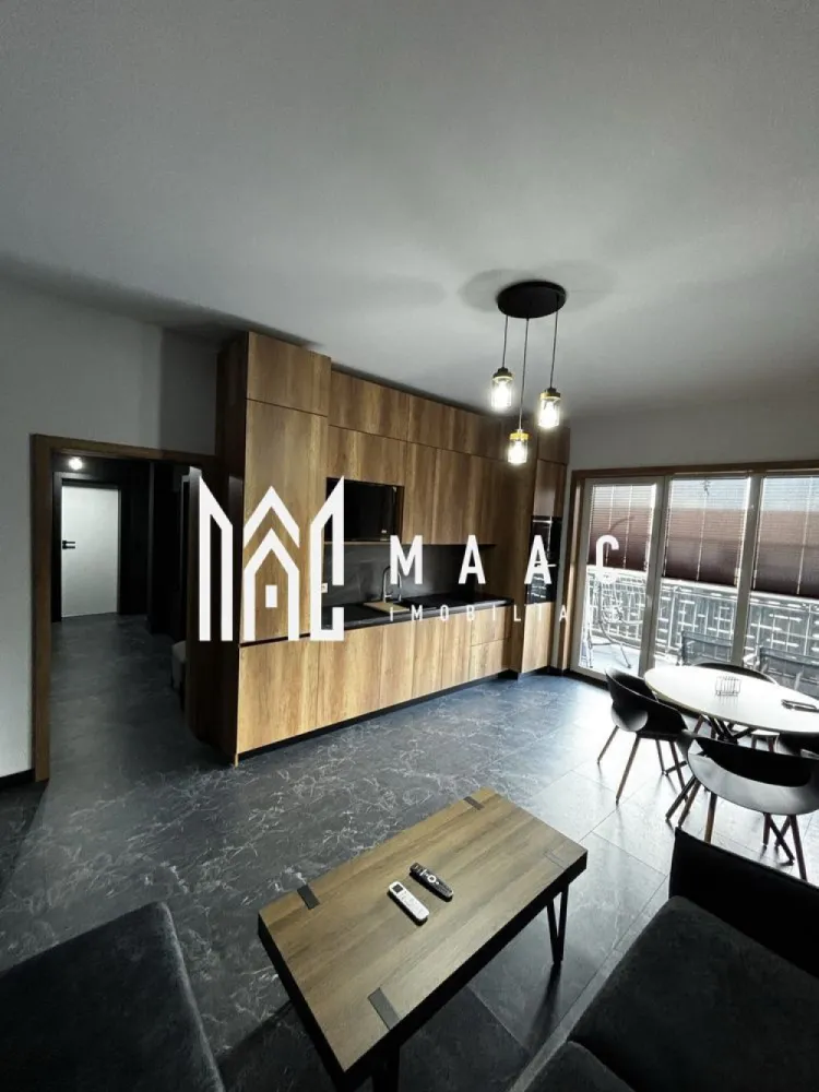 Apartament 3 camere | Terasă 9 mp | Parcare privată | Prima închiriere - MAAC Imobiliare vă propune spre închiriere un apartament modern cu 3 camere, situat într-un ansamblu rezidențial nou, cu acces securizat prin bariere și lift.

Locuința beneficiază de o terasă generoasă de 9 mp, fiind alegerea ideală pentru persoanele care își doresc confort, liniște și un stil de viață modern într-un imobil nou.

Dotări și avantaje:
 3 camere spațioase și luminoase
 Complet mobilat și utilat
 Mobilier modern și electrocasnice necesare pentru mutare imediată
 Terasă de 9 mp
 Loc de parcare privat inclus
 Bloc nou, dotat cu lift
 Acces securizat în ansamblu, prin bariere
 Prima închiriere – apartament în stare impecabilă

Apartamentul oferă un nivel ridicat de confort, fiind amenajat cu atenție la detalii și pregătit pentru noii chiriași, fără a necesita investiții suplimentare.

Condiții de închiriere:
Garanție echivalentă cu o lună de chirie.

Disponibil imediat!
Pentru mai multe detalii sau pentru programarea unei vizionări, vă rugăm să ne contactați și să specificați ID:CP3131907