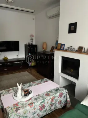 Casă în Zonă Ultracentrală – Proximitate Papiu și Cetatea Medievală