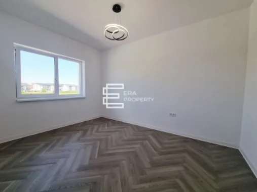 Apartament 3 camere -71 mp- ETAJ 1 - la cheie -boxa - intabulat-Selimbar