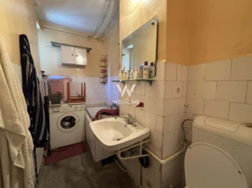 Apartament 2 camere DECOMANDAT - Etaj 1 - Pivniță - zona Bd. V. Milea