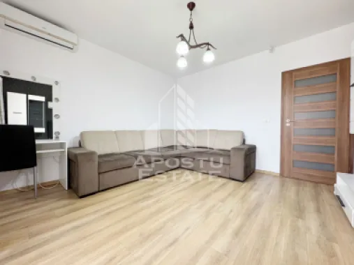 Apartament 2 camere de vanzare, 54mp utili, etajul 1, Giroc zona Penny