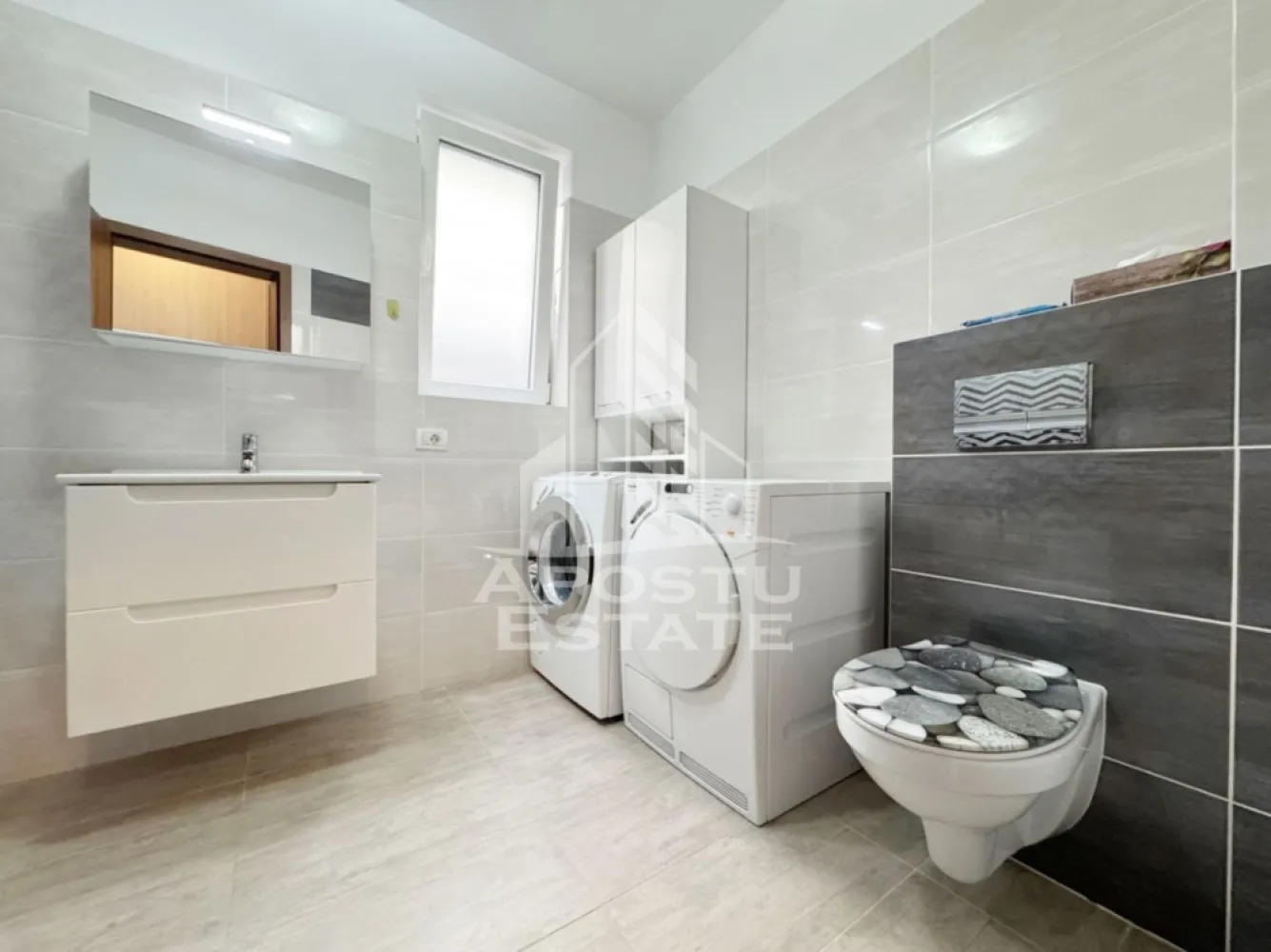Apartament 2 camere de vanzare, 54mp utili, etajul 1, Giroc zona Penny