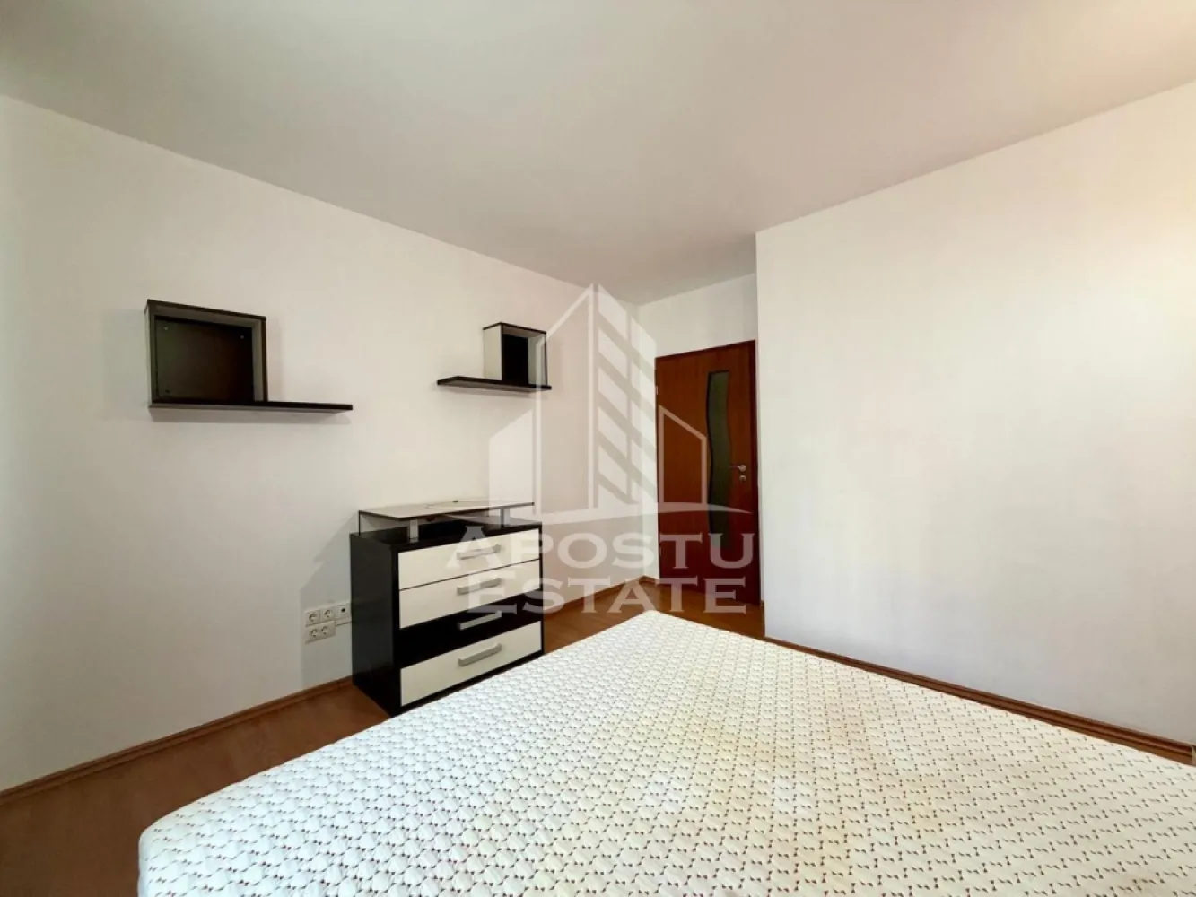 Apartament cu 3 camere de vanzare, bloc nou, Aradului, Timisoara