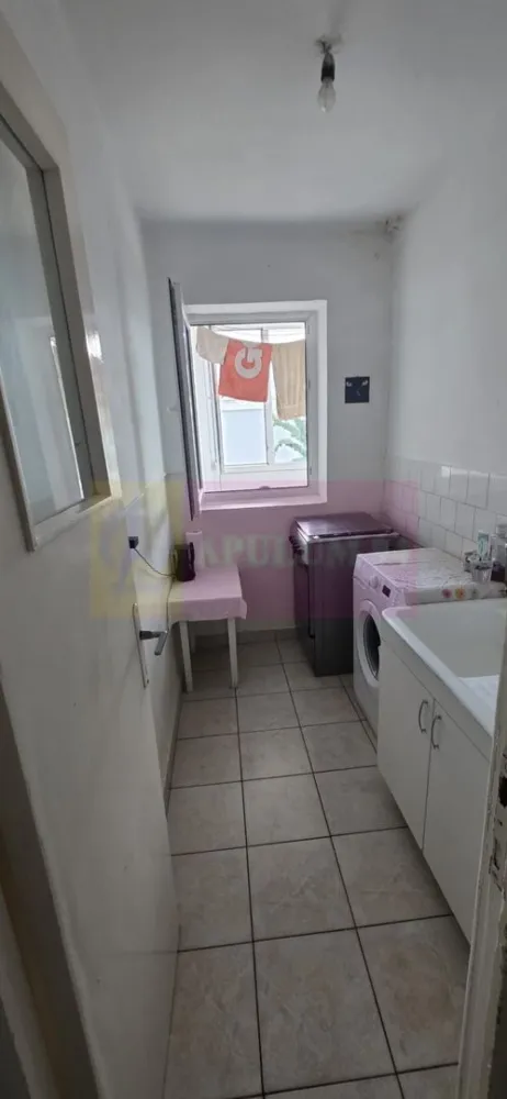 Garsoniera cu birou si balcon de vanzare in Campina