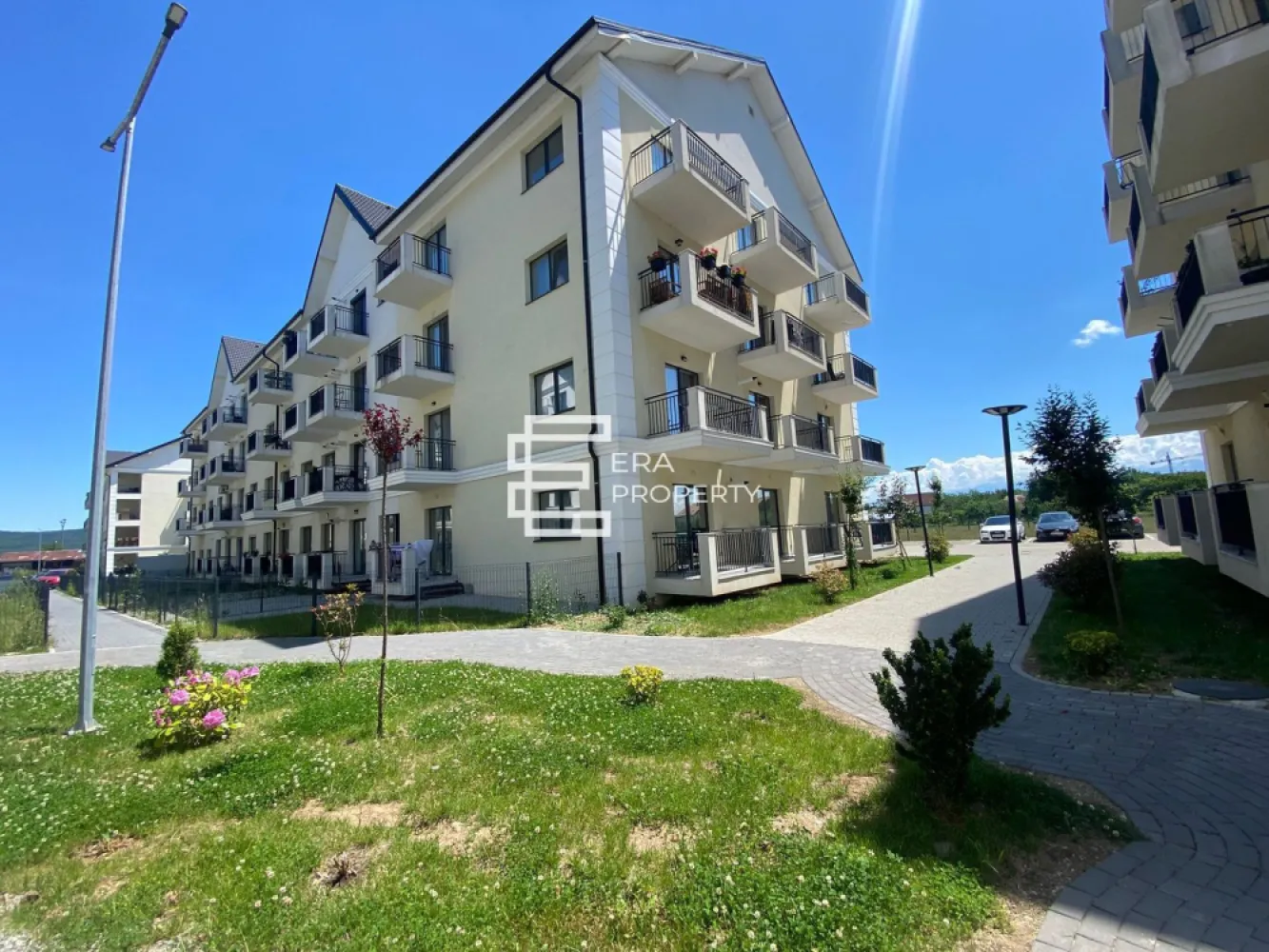 Apartament 2 camere-54 mp - boxa - Selimbar zona Brana