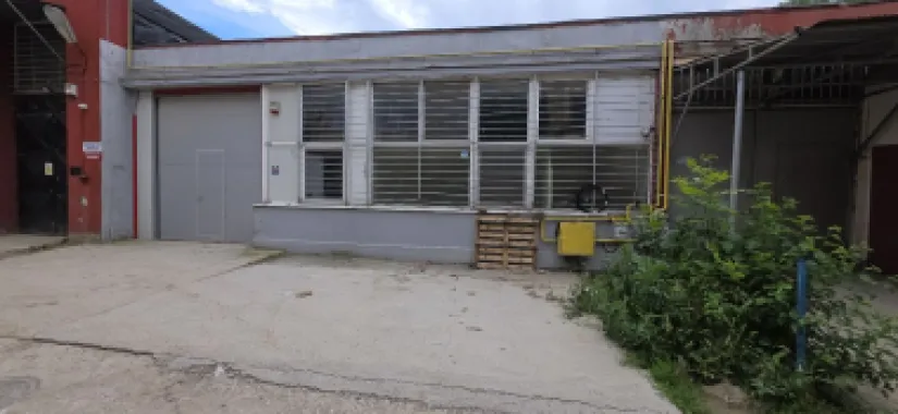 Depozit 240 mp de închiriat Drumul Între Tarlale |acces TIR birou