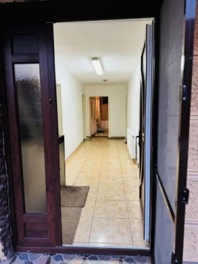 Casa de vanzare la 10 Km de Zalau, complet utilată.