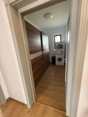 Casa 4 camere,2bai, 700 mp teren,mobilată si utilată