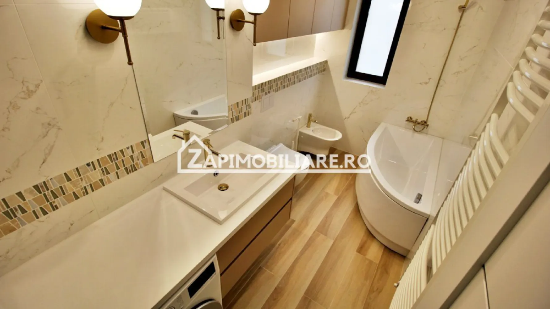 Casa Lux 4 camere, 3 băi, 112mp, 282 mp teren, 0% comision - Contact 0774048706 Bogdan
De vânzare casă tip Duplex cu pereti dubli, singur în curte 4 camere , 3 băi,situată în Corunca, suprafața utilă de 112 mp amplasată pe un teren cu suprafața de 282 mp, 
Compartimentare:
- la parter: 1 living, 1 bucătărie, 1 baie, 1 debara, 1 terasă acoperită,1 hol,1 camară
- la etaj: 3 dormitoare, 2 băi, 1 balcon.

Detalii:
- centrală termică, calorifere, geamuri tripan
- fundația casei are o adâncime de 1 m, pereții sunt din cărămidă de 30 cm, acoperișul de țiglă, izolată cu polistiren de 10 cm.
- anul construcției 2022 
- casa se vinde mobilată si utilată
Utilitați:
- curent, apă, gaz, canalizare
- gazon,sistem de irigatie 
Casa se vinde la cheie , mobilată și utilată la prețul de 249.000 Euro negociabil. Comision ZERO!
Contact 0774048706 Bogdan
Daca vă place această ofertă sau pentru alte informații sunați la numărul de contact din anunț! 
Compania Zap Imobiliare vă pune la dispoziție toate actele și documentele necesare alături de asistență și consiliere permanentă până la finalizarea achiziției imobiliare. 
Ne dorim să îți oferim cea mai plăcută experiență, îndeplinim vise cu pereți!