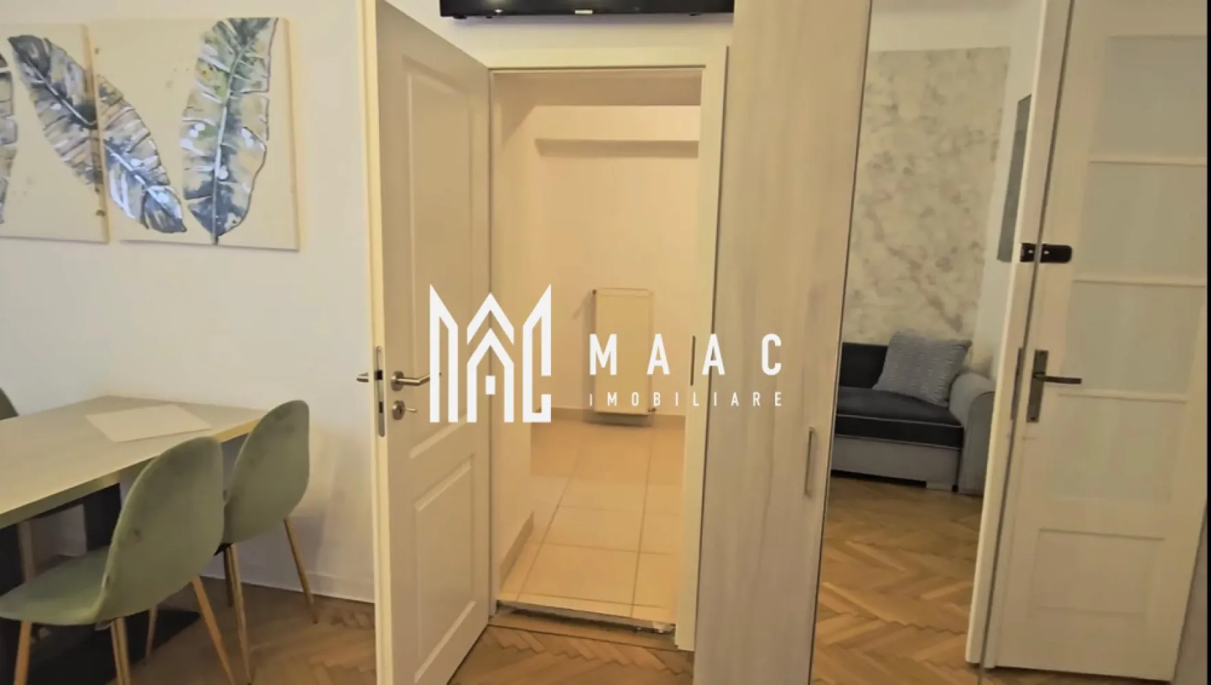 Apartament la casă | 5 camere | 91 MPU | Regim Hotelier | Ultracentral - MAAC Imobiliare vă propune spre vânzare un apartament la casa cu potențial investițional,pretabilă regim hotelier Proprietatea este intabulată și figurează în documente ca imobil cu destinație rezidențială, fiind ideală atât pentru investiție, cât și pentru locuire multifamilială. Caracteristici principale: Suprafață utilă totală: 91 mp Compartimentare: 5 camere 2 băi Casa este împărțită în 2 unități funcționale, aspect ce permite exploatarea eficientă în regim hotelier / închiriere Singur în curte Avantaje investiționale: Configurație ideală pentru regim hotelier, închiriere pe termen lung sau short-term Curte generoasă, ce permite amenajări suplimentare Proprietate clar intabulată, cu suprafețe bine definite în acte Posibilitate de utilizare separată a celor două unități locative Pentru mai multe detalii precizati telefonic ca ati vazut anuntul cu ID: CP2896651 }}