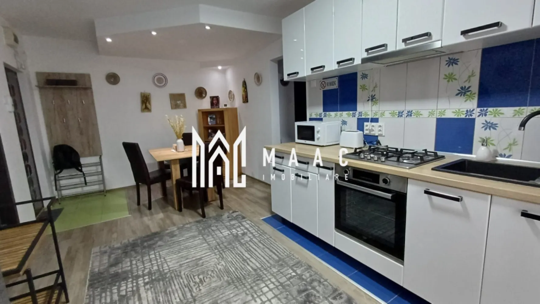 Apartament 3 camere | Decomandat | Balcon | 73 MPU | Vasile Aaron