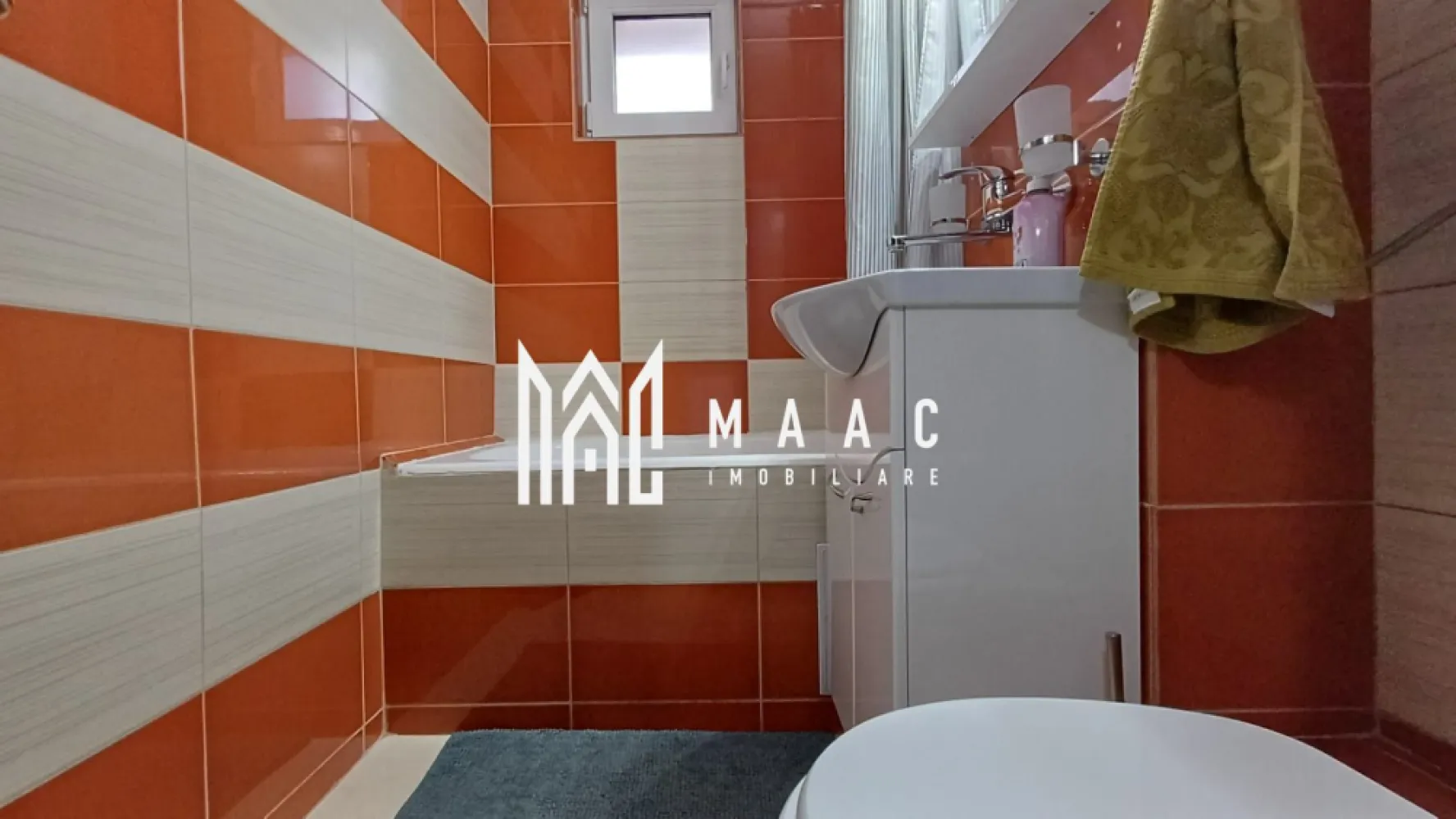 Apartament 3 camere | Decomandat | Balcon | 73 MPU | Vasile Aaron